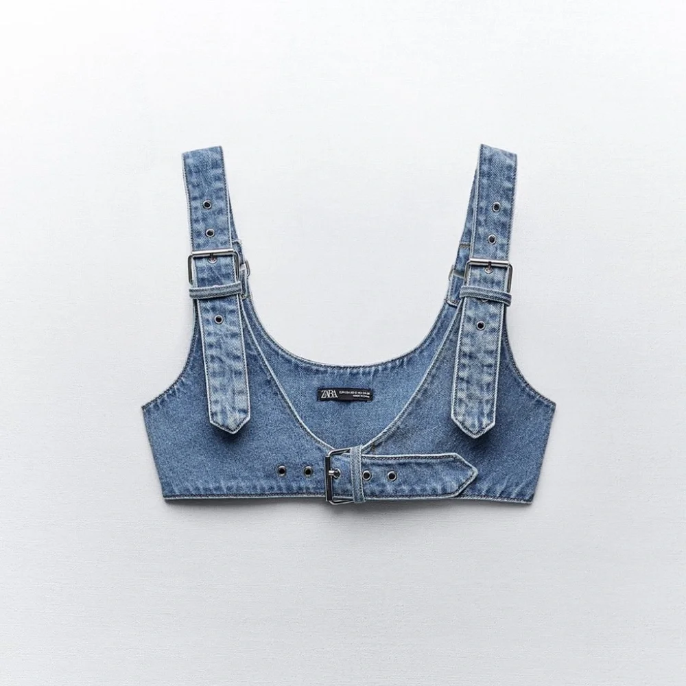 BUCKLED DENIM TOP - Picture 5 of 8